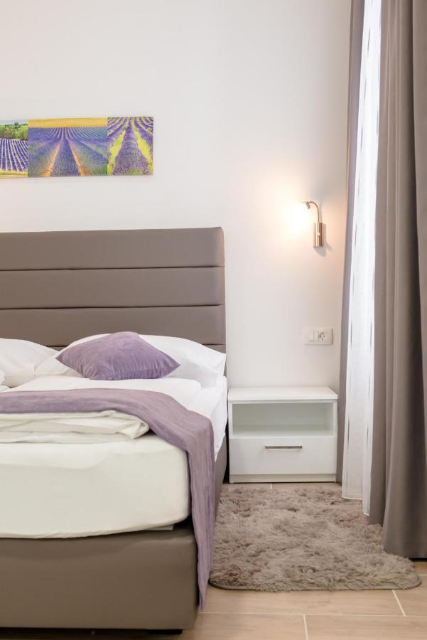 Apartments Villa Tudor 1 Hvar Town Esterno foto
