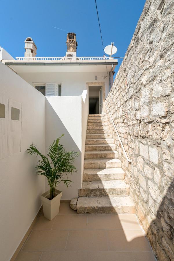 Apartments Villa Tudor 1 Hvar Town Esterno foto